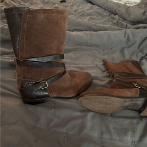 UGG Women's Brown and Dark Brown Suede Boots